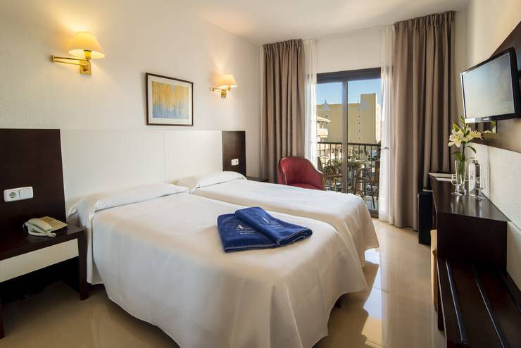 Habitación doble Hotel Amorós Cala Ratjada, Mallorca