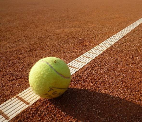 COURS DE TENNIS ($) Hôtel Amorós Cala Ratjada, Mallorca