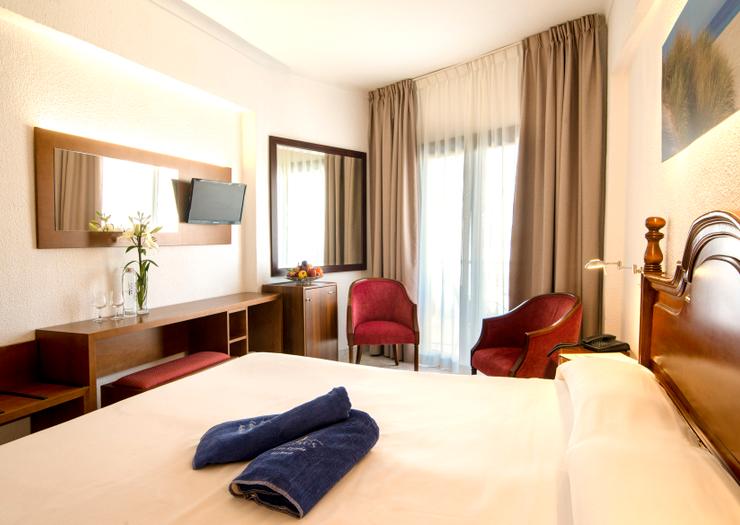 Dobbeltværelse Hotel Amorós Cala Ratjada, Mallorca Dobbeltværelse Hotel Amorós Cala Ratjada, Mallorca